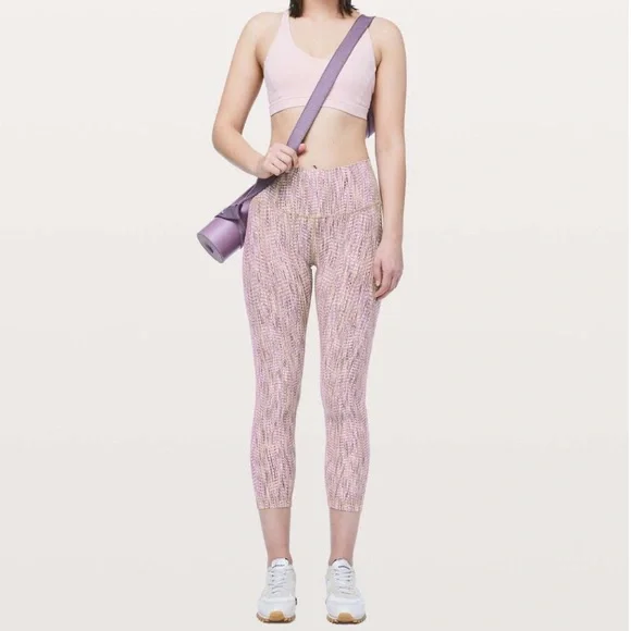 Lululemon Wunder Under High-Rise 7/8 Tight *Full-On Luon 25" Size 8 Pink Cream - Picture 12 of 12